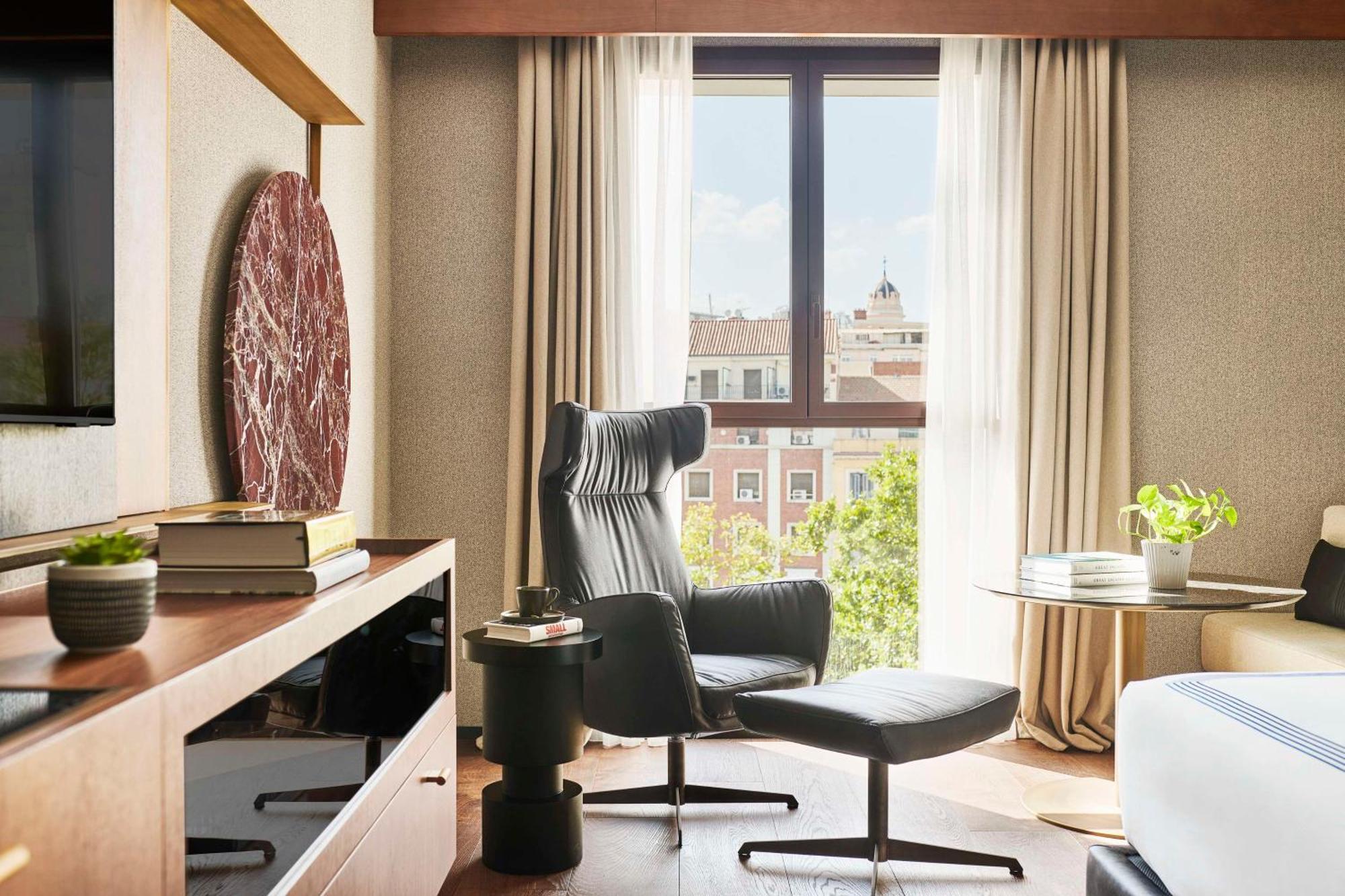 Thompson Madrid, By Hyatt Hotel Bagian luar foto